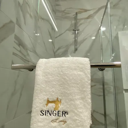 Singer's Lounge * Porto de Mós