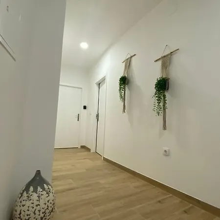 Singer's Lounge Villa Porto de Mós