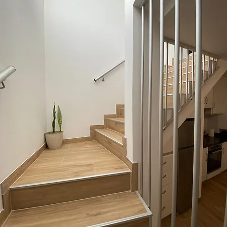 Villa Singer's Lounge *